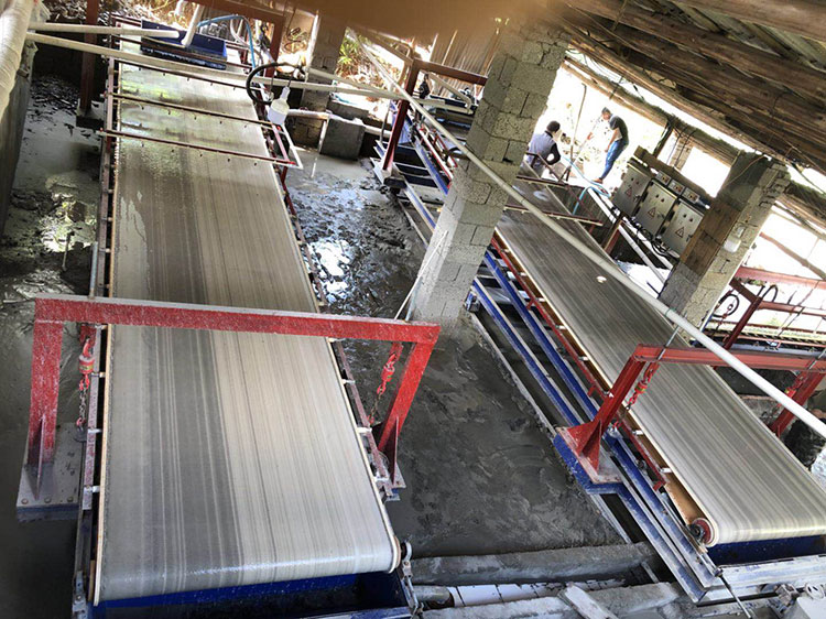 毛毯機(jī)-(1).jpg